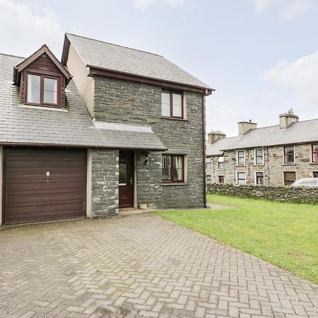 6 Stad Yr Ysgol Blaenau Ffestiniog Dış mekan fotoğraf