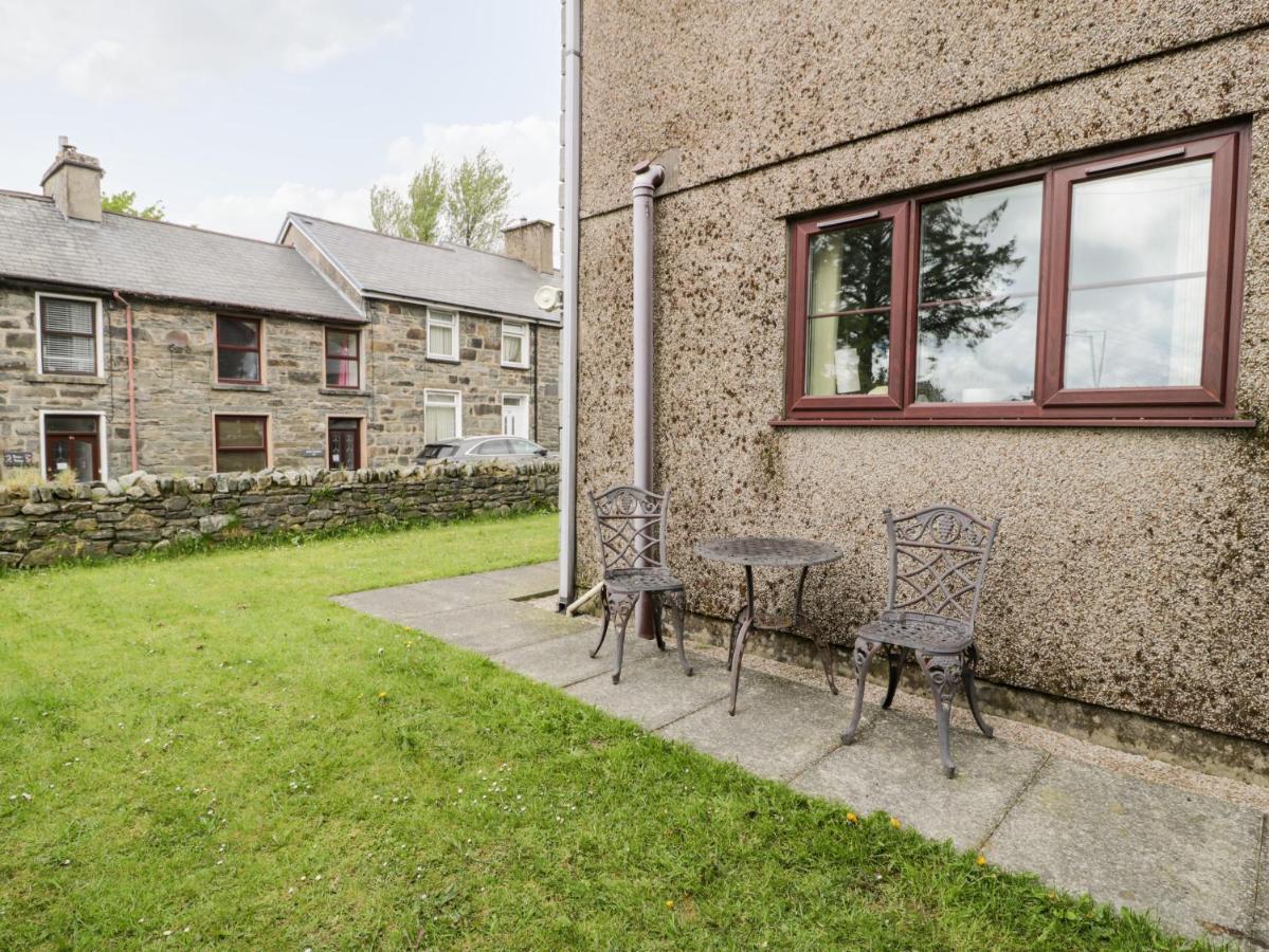 6 Stad Yr Ysgol Blaenau Ffestiniog Dış mekan fotoğraf